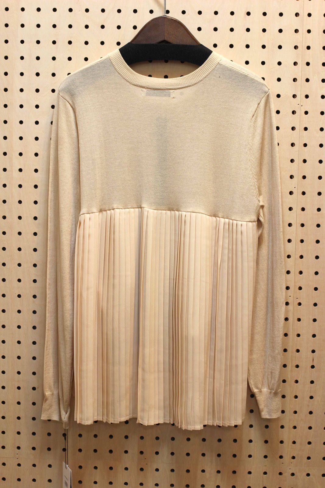 バックシフォンプリーツラウンドネックカーディガン ベージュ