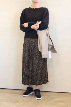 小花柄プリーツスカート ブラック