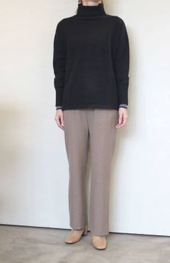 ソフトサーモ混ガンクラブソフトフレアーパンツ ベージュ