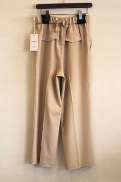 バックリボンセンタープレスワイドパンツ ベージュ