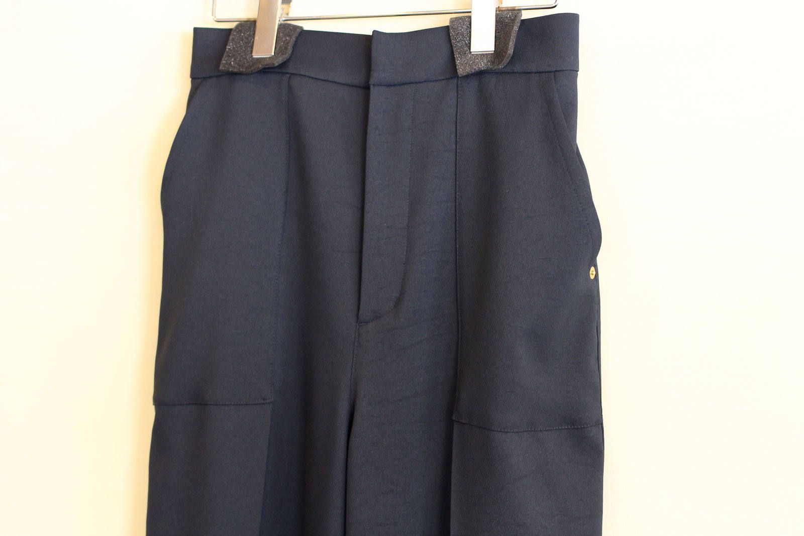 バックリボンセンタープレスワイドパンツ ブラック