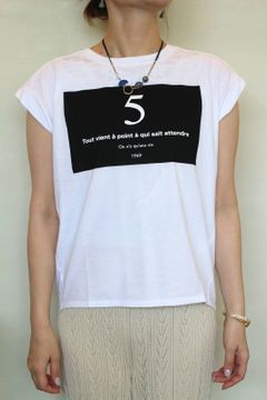 フレンチスリーブプリントTシャツ ホワイト
