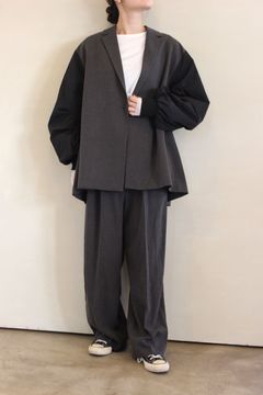 袖ドッキングフォルムジャケット チャコール