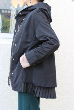 メモリーグログラン後タックブルゾン ブラック