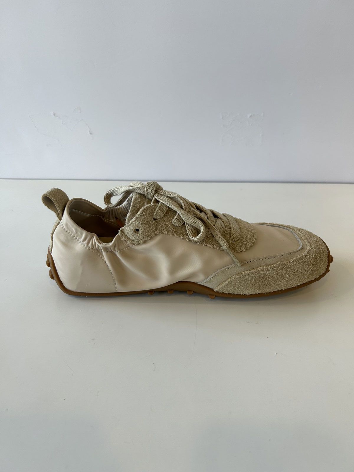 ワッフルソールスニーカー ベージュ