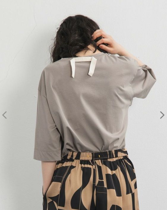 5分袖Tシャツ 岩肌