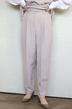 テーパードパンツ Gベージュ