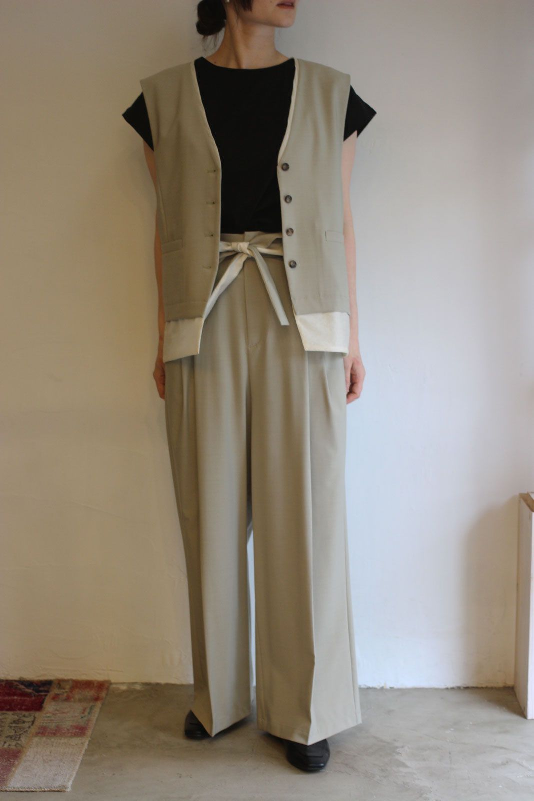 [4653-341MK] レイヤーベスト ベージュ