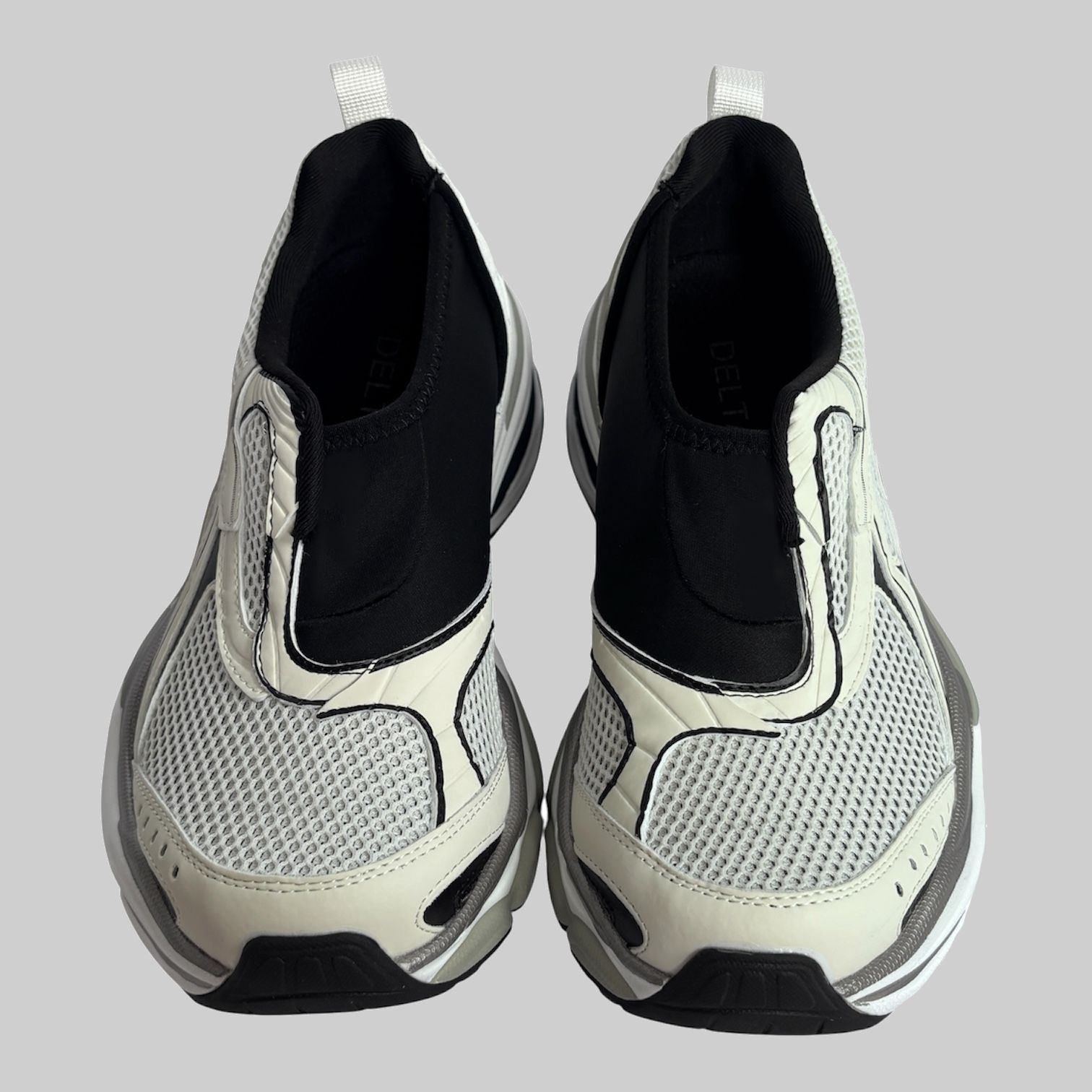 Mesh Slip-On Sneakers ブラック