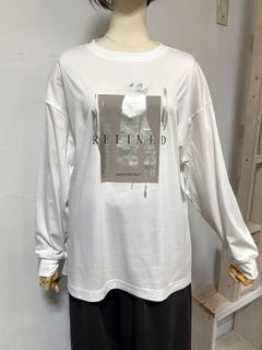 コンパクトスムース箔プリント ロングTシャツ white