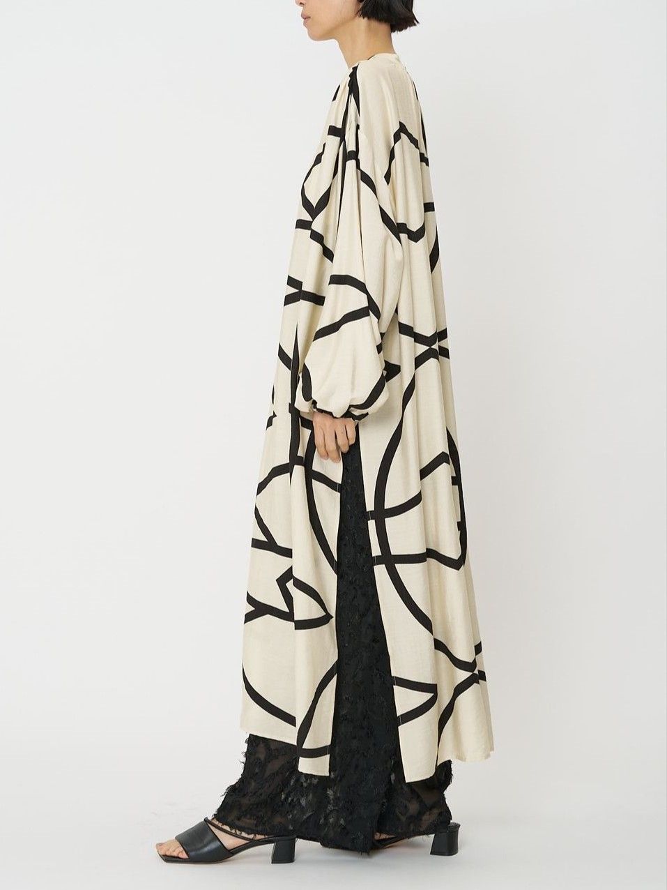 [5961-019KK] ラインプリントシャツOP ブラック