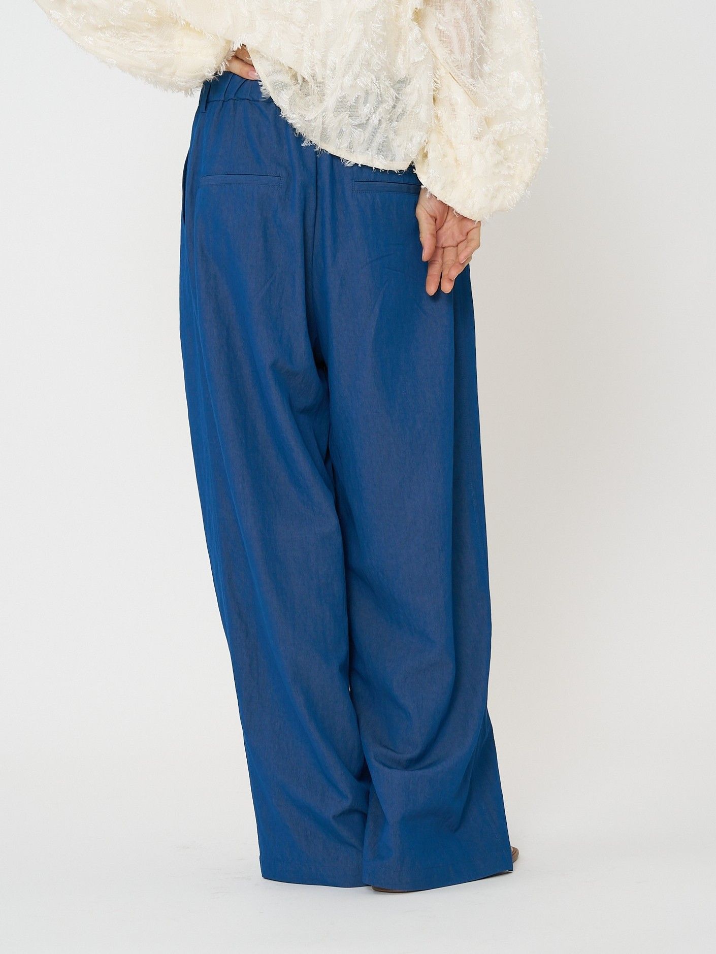 [3861-008KK] リラックスツイルタックPT ブラック