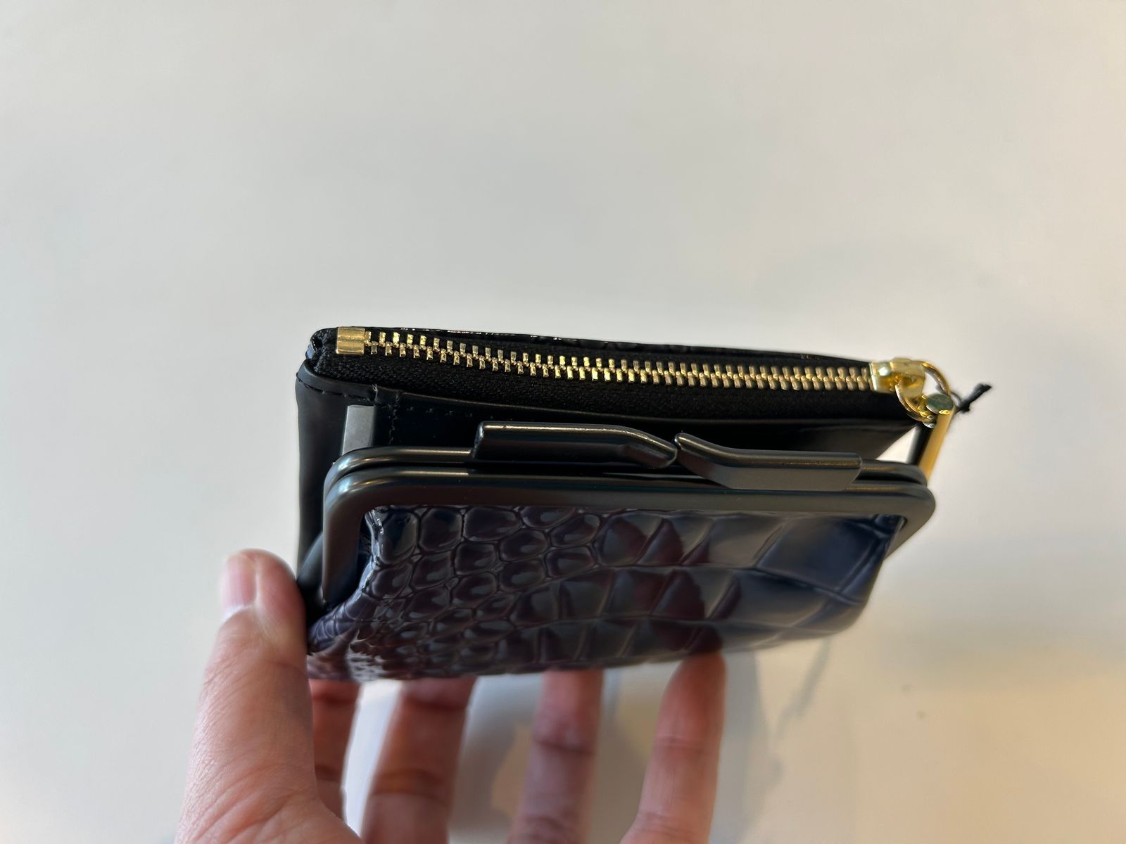 CORO LZIP FRAME PURSE SHORT ネイビー