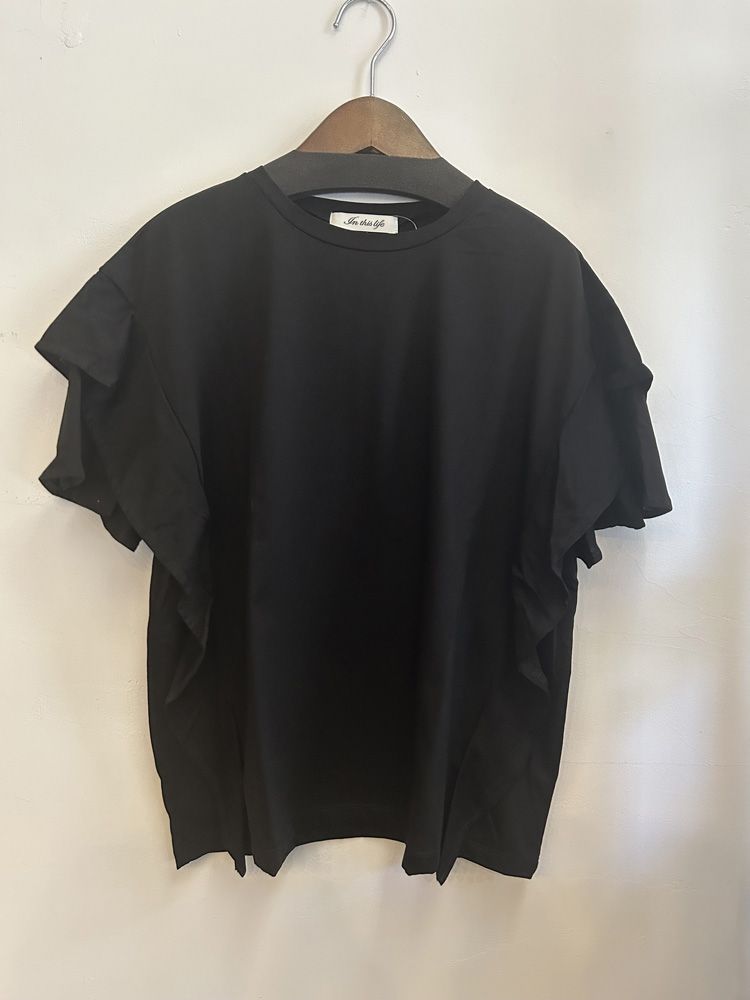フリルスリーブTシャツ ブラック