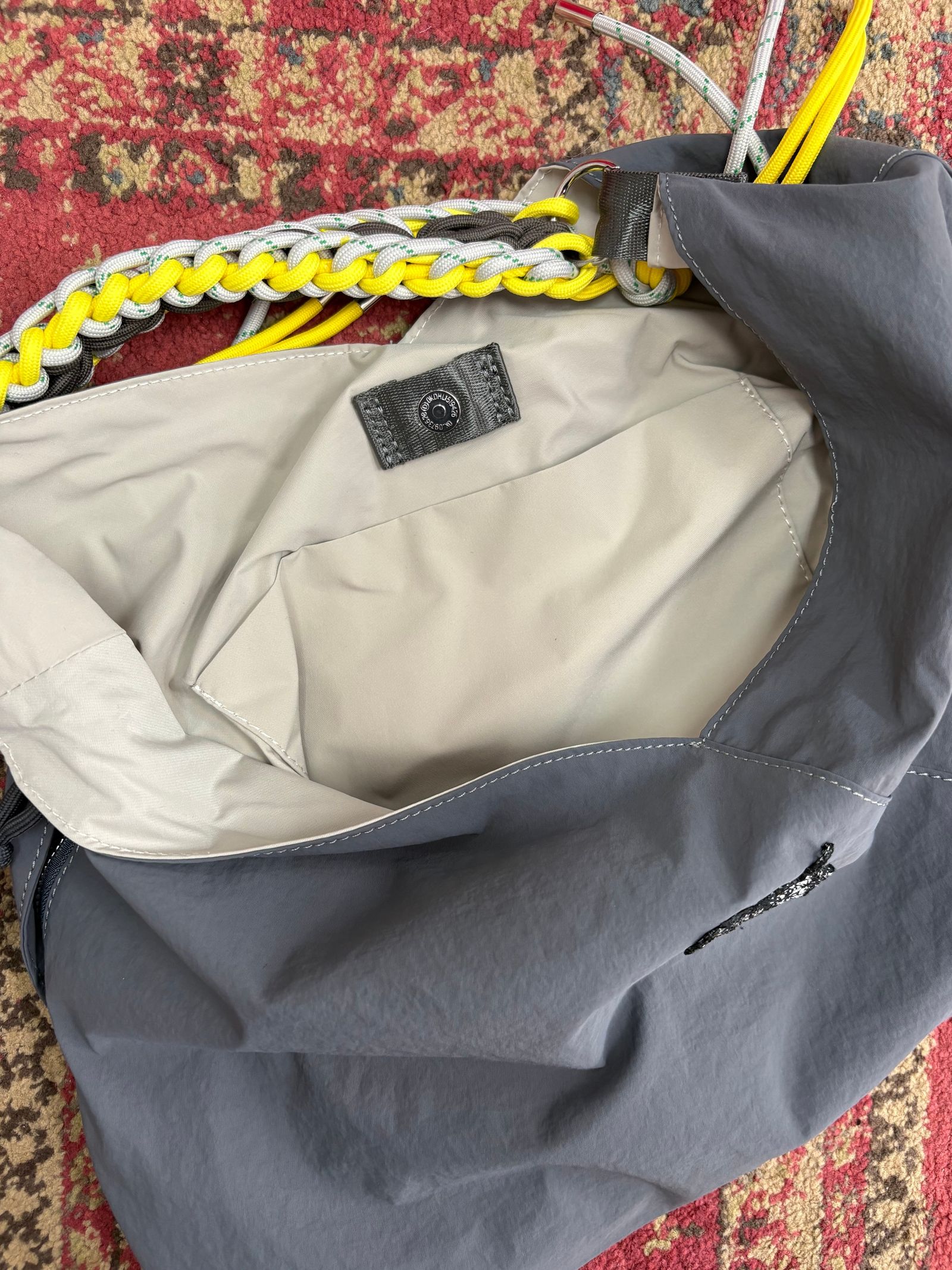 TORA コードハンドルショルダーバッグ チャコール