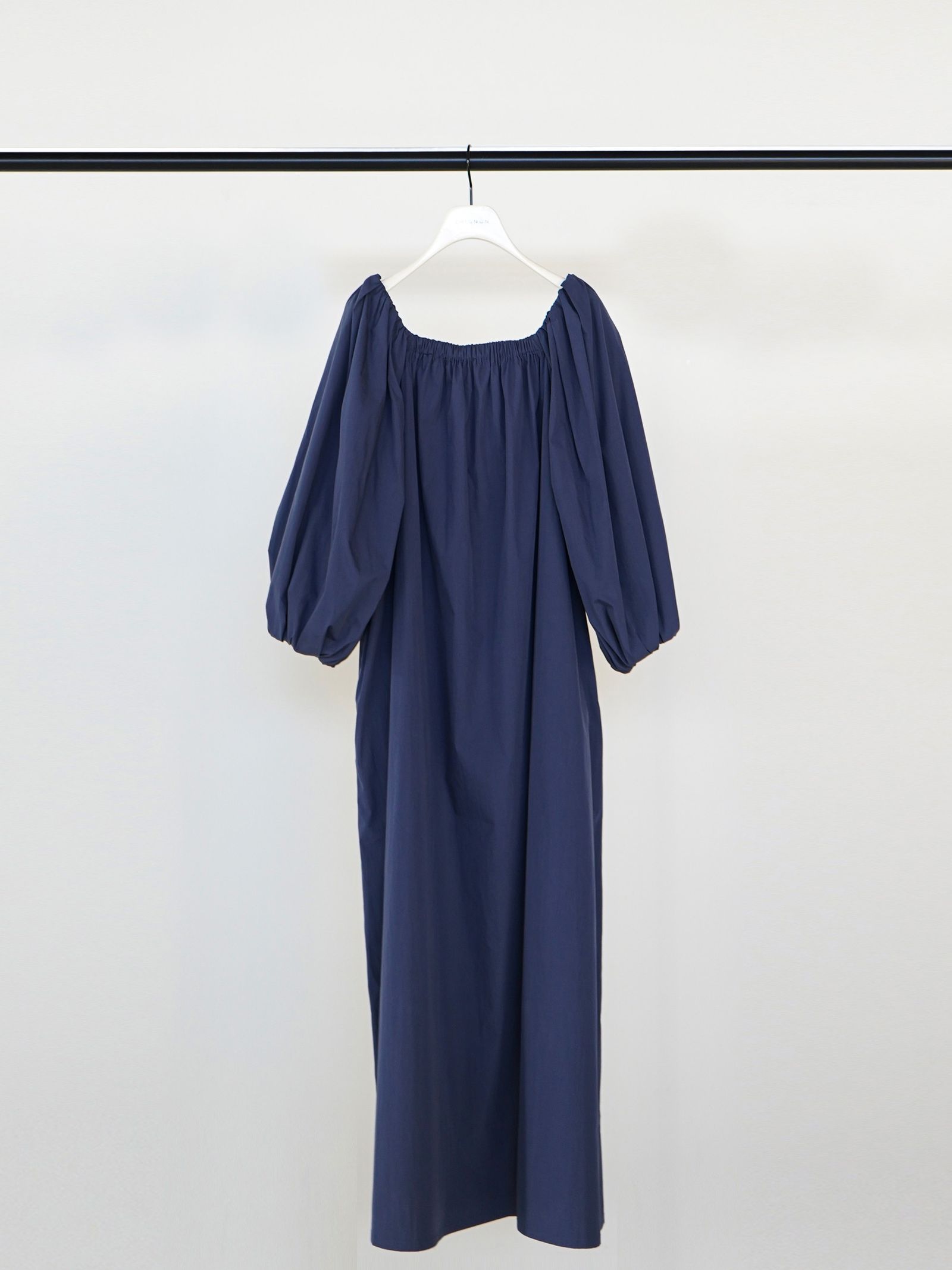 [5261-034MK] ボリュームスリーブOP ネイビー