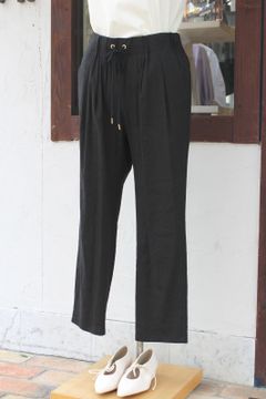 バイオリネンストレッチテーパードパンツ ブラック