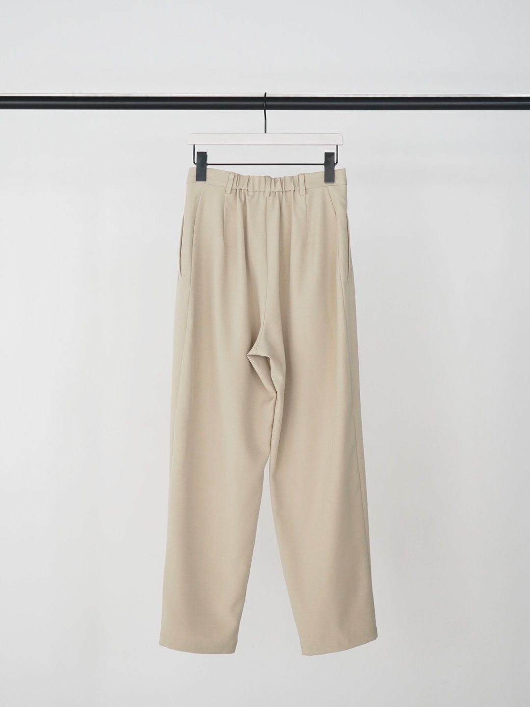 [3263-656YM] エフォートレステーパードPT ライトベージュ