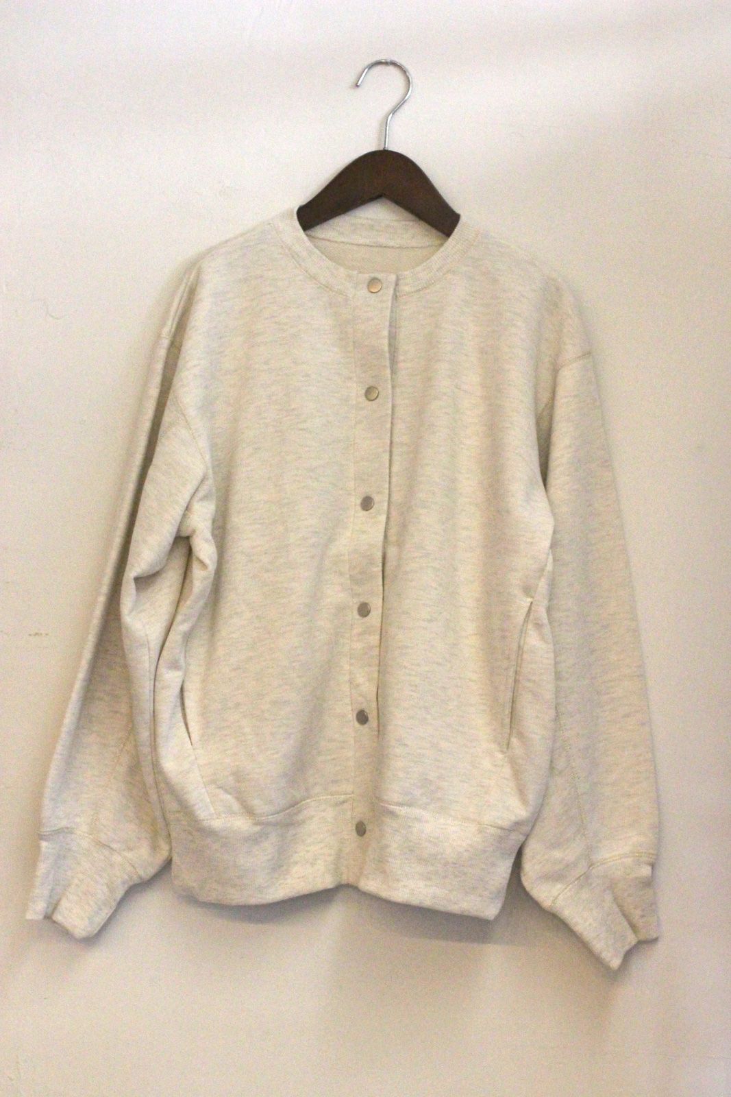 ラメステッチクルーネックカーディガン オートミール