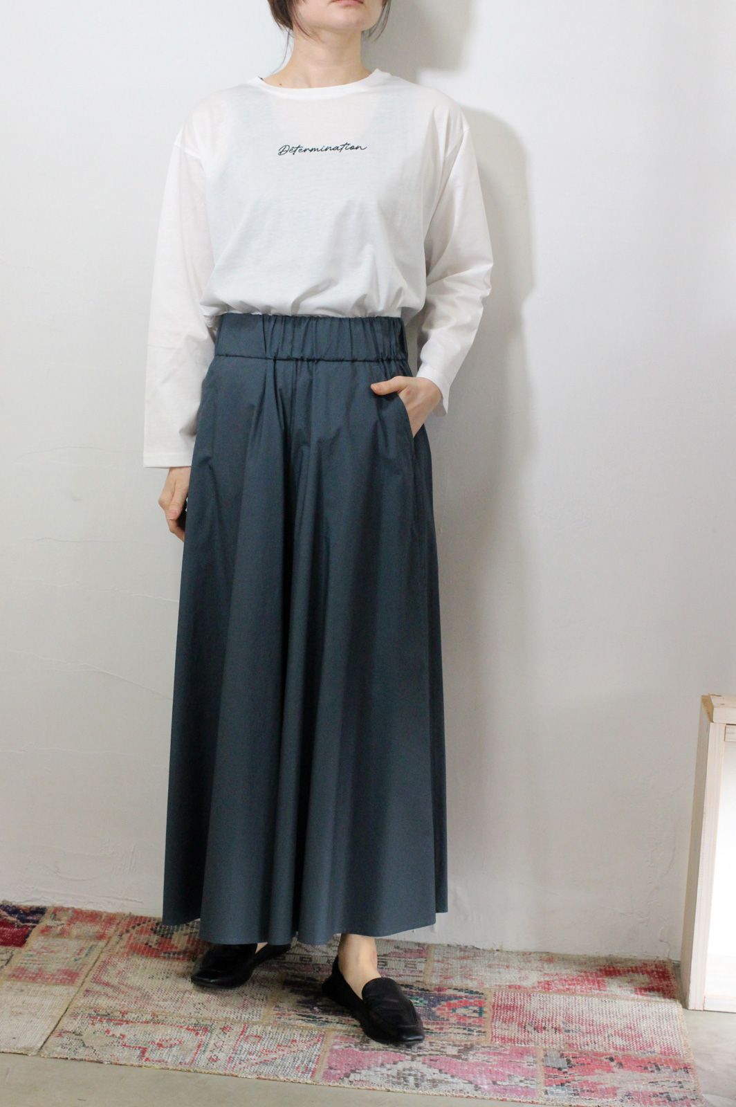 ボリューミースカーチョ ダークブルー