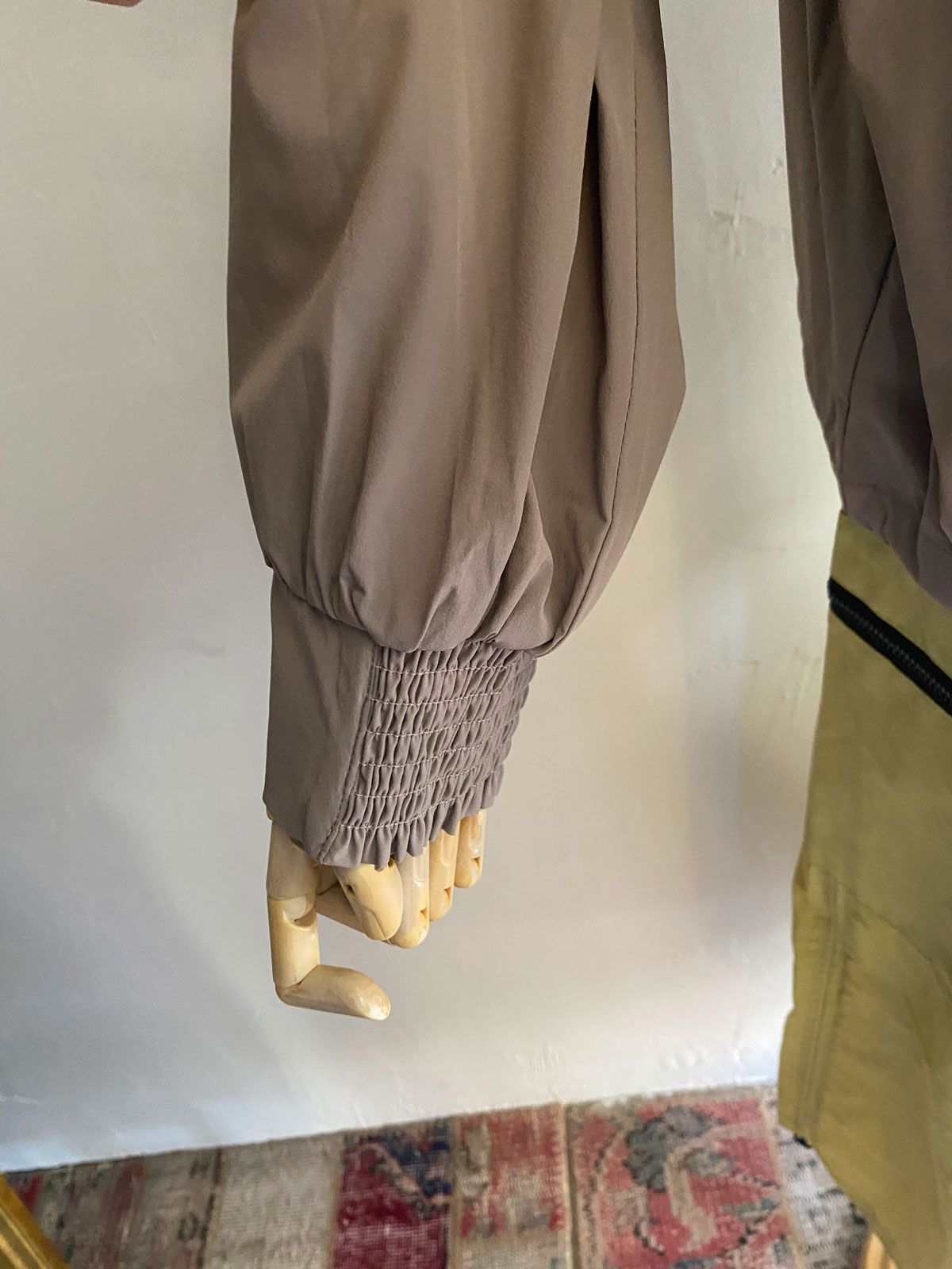 ICE TOUCH 接触冷感 薄ブルゾン モカ