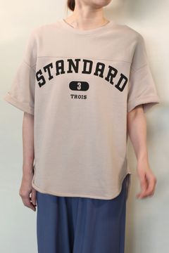 裏毛ロゴプリントプルオーバー ベージュ