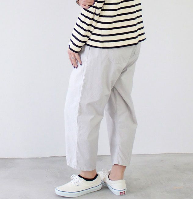 タイプライターダンプストレートパンツ ピュアブラック