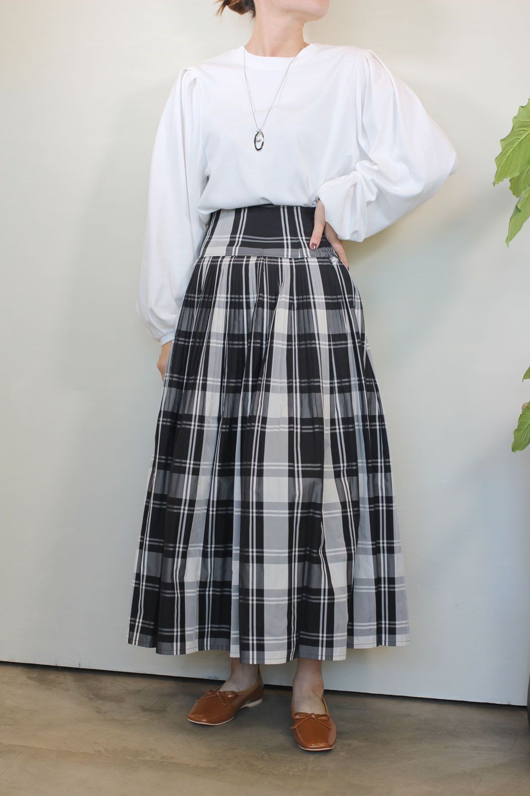 PRADA プラダ ロング・マキシ丈スカート 茶 4103725A0027 スカート / ロングスカート 通販 | ravii