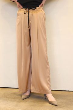 無地サテンワイドパンツ キャメル