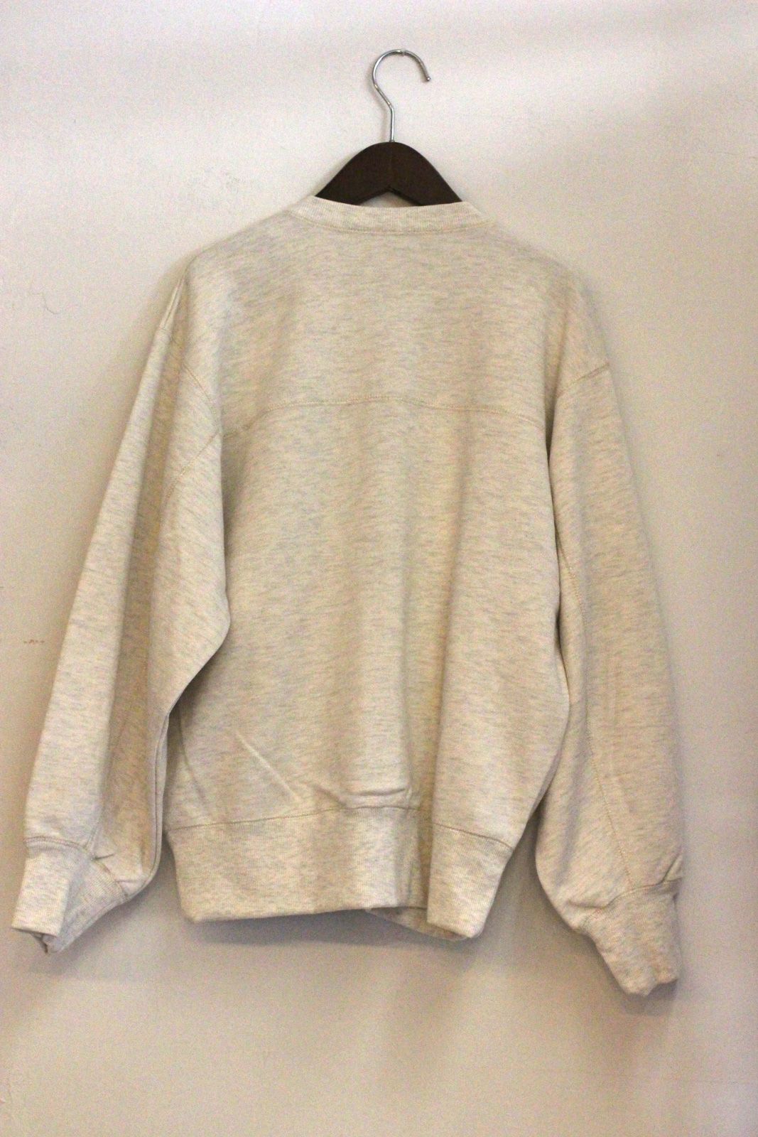 ラメステッチクルーネックカーディガン オートミール