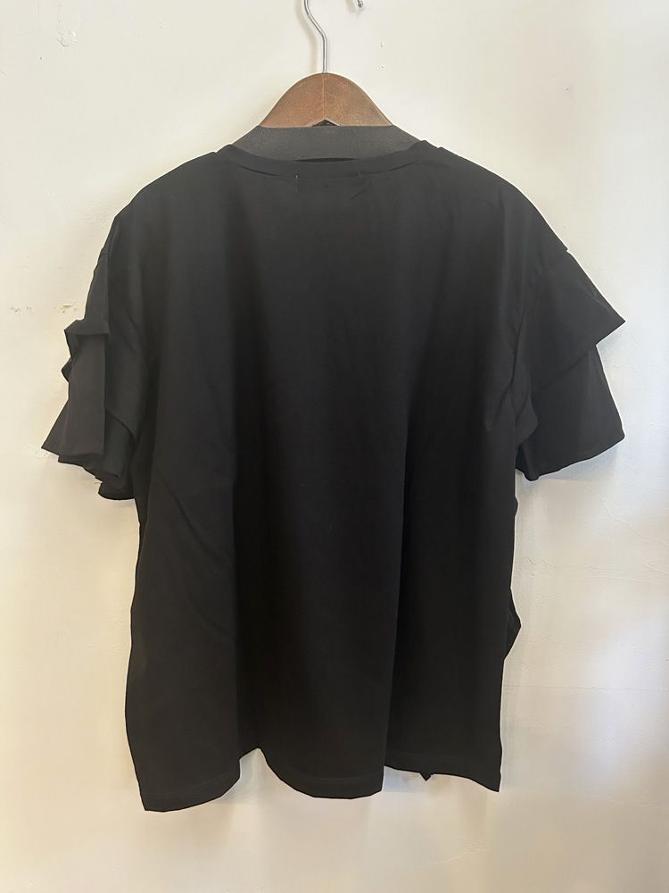 フリルスリーブTシャツ ブラック