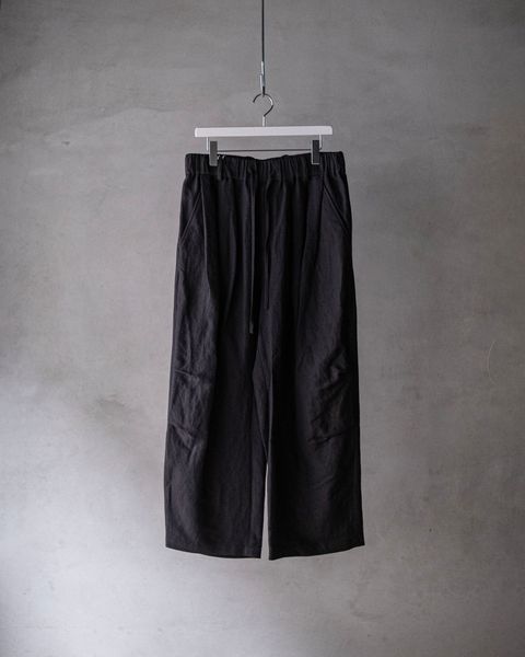 Linen Silk Wide Knee Tuck Pants / Black