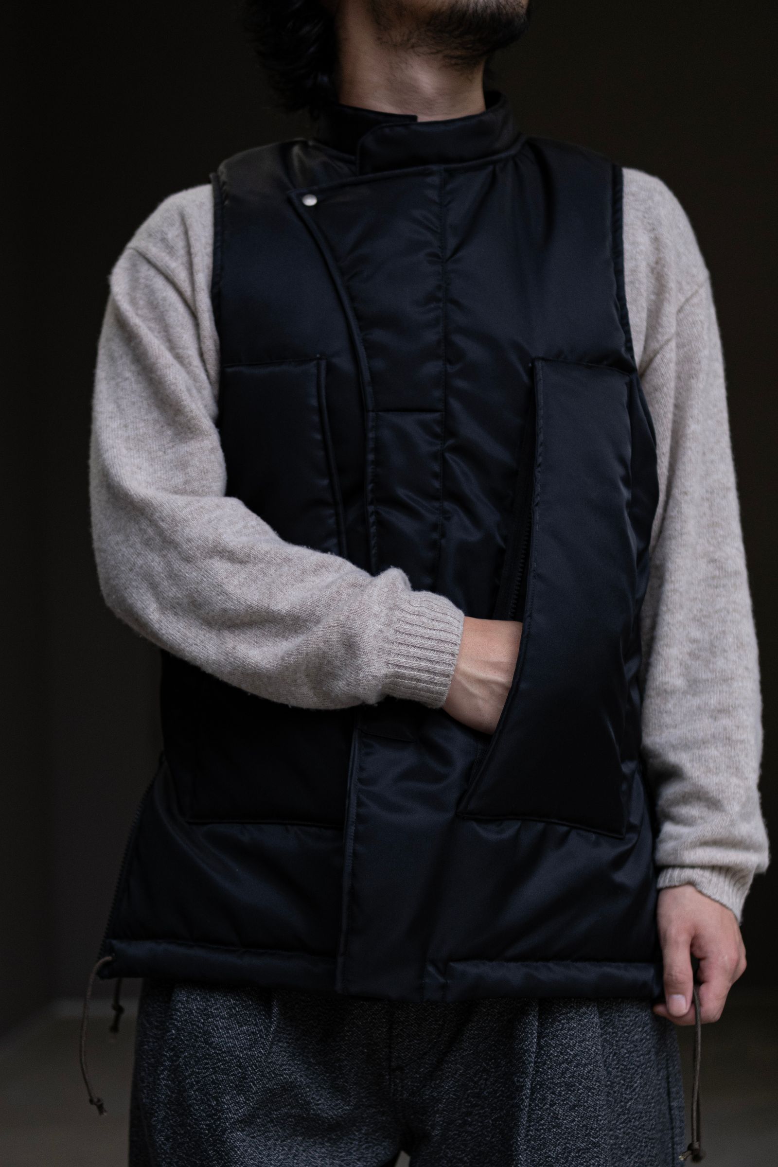 【LIMITED EDITION】Nylon down vest