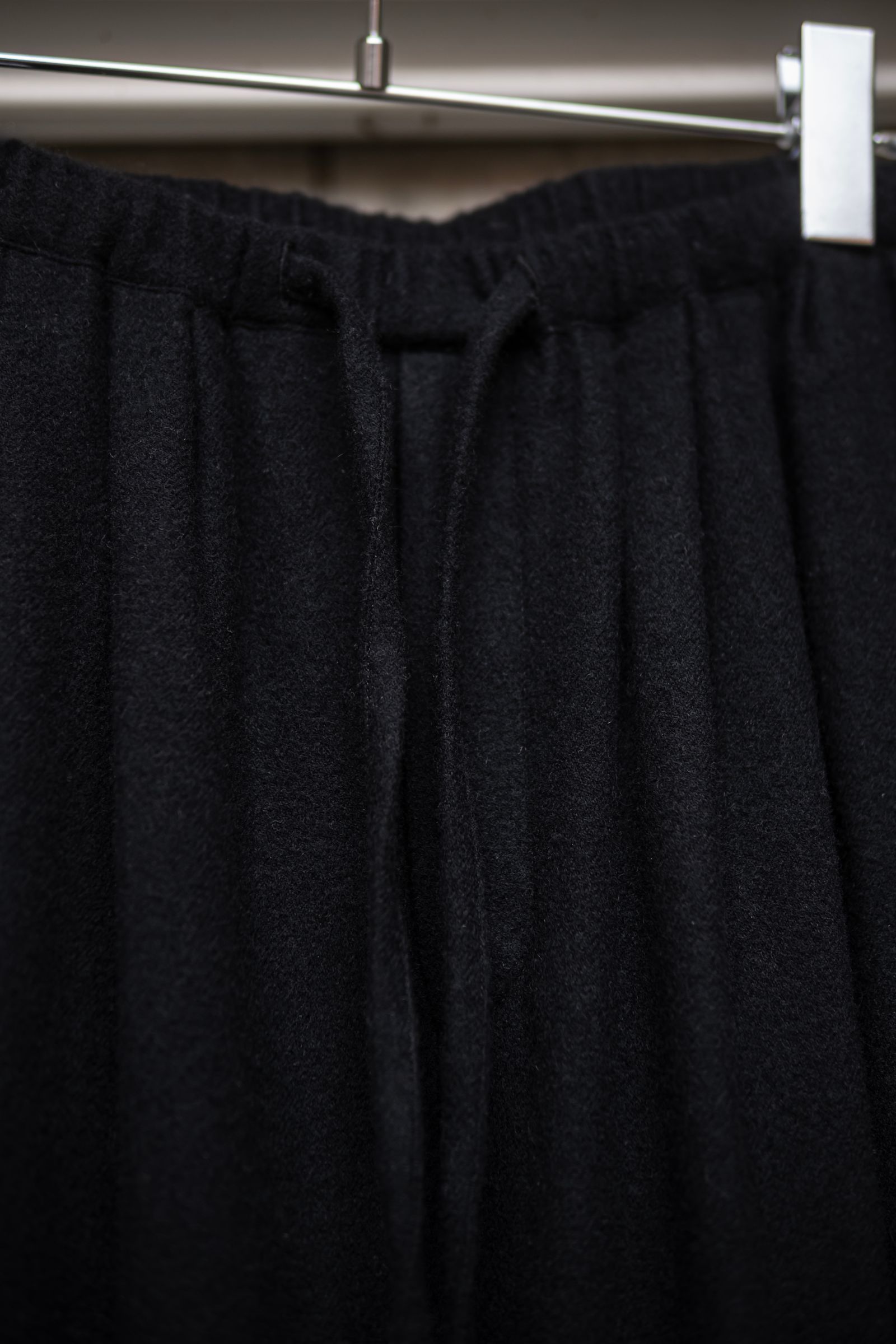 CASHMERE WIDE PANTS / BLACK