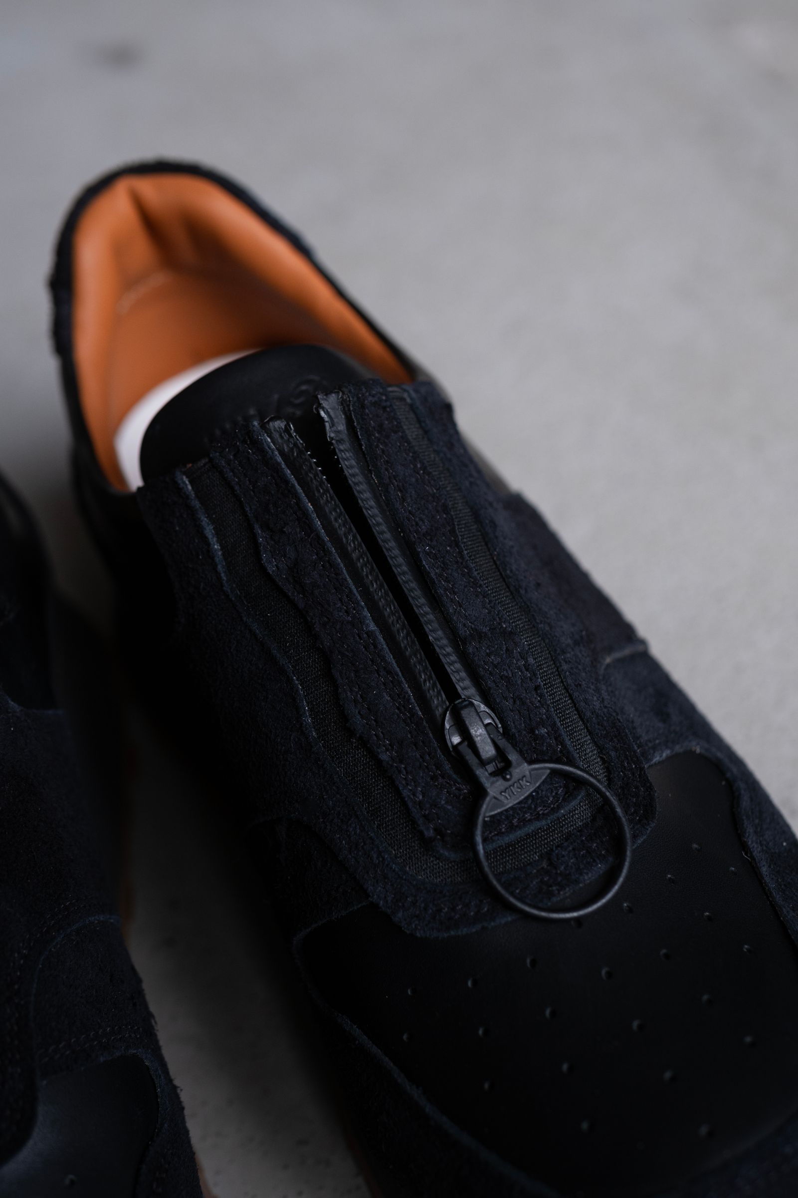 Zip & gore runner / Black
