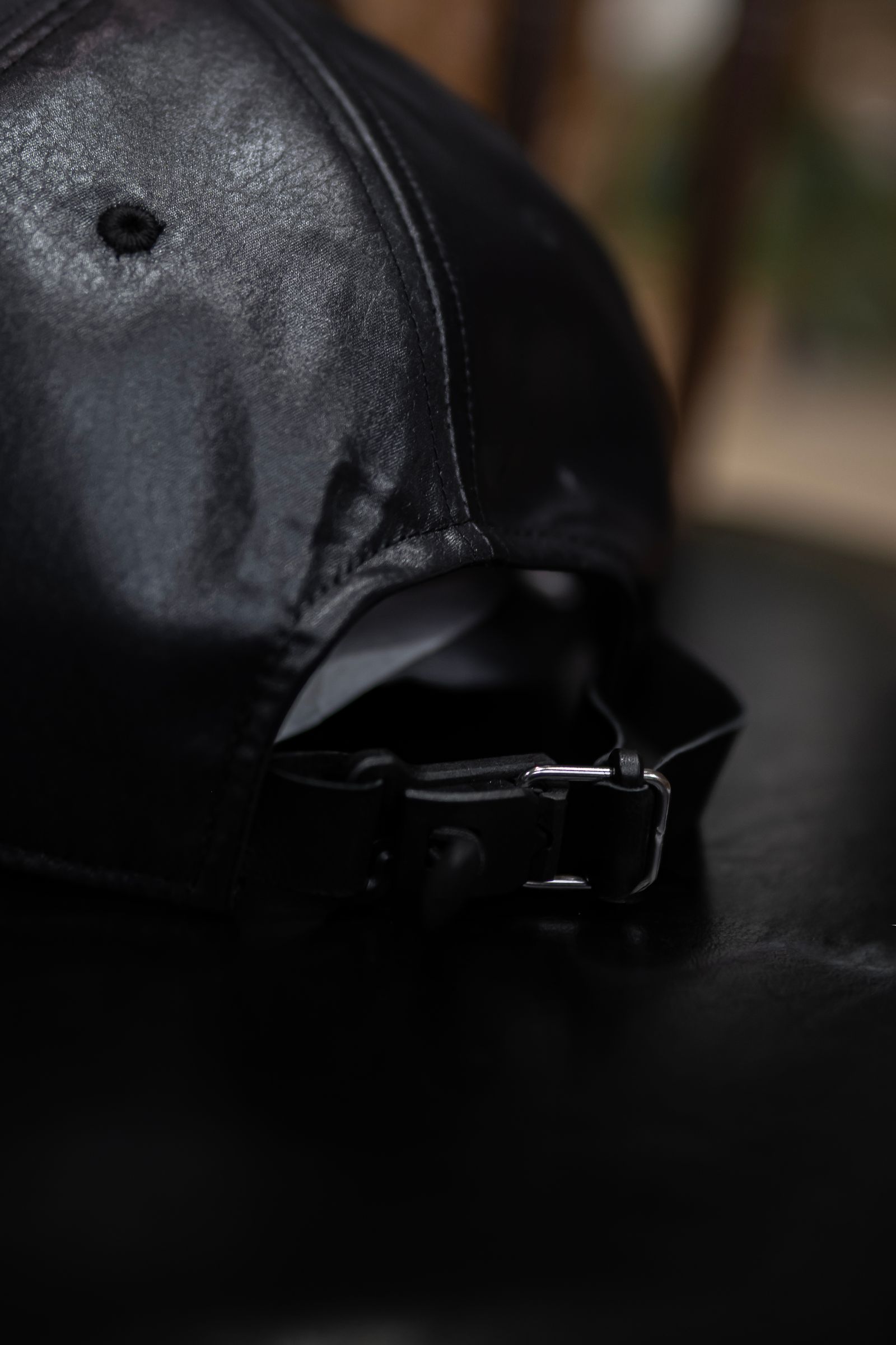 "FAKE-FAKE LEATHER" magnetic buckle cap / BLACK