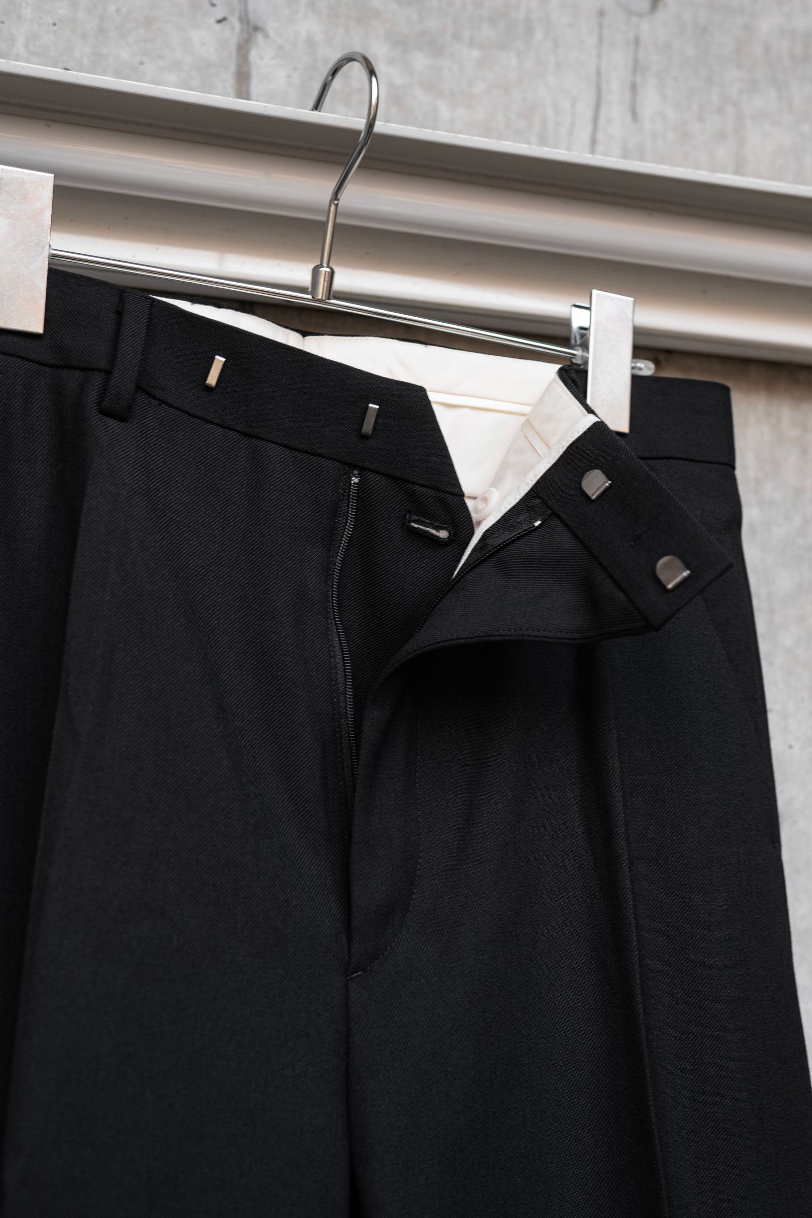"BAG" WOOL POLYESTER TWILL / BLACK