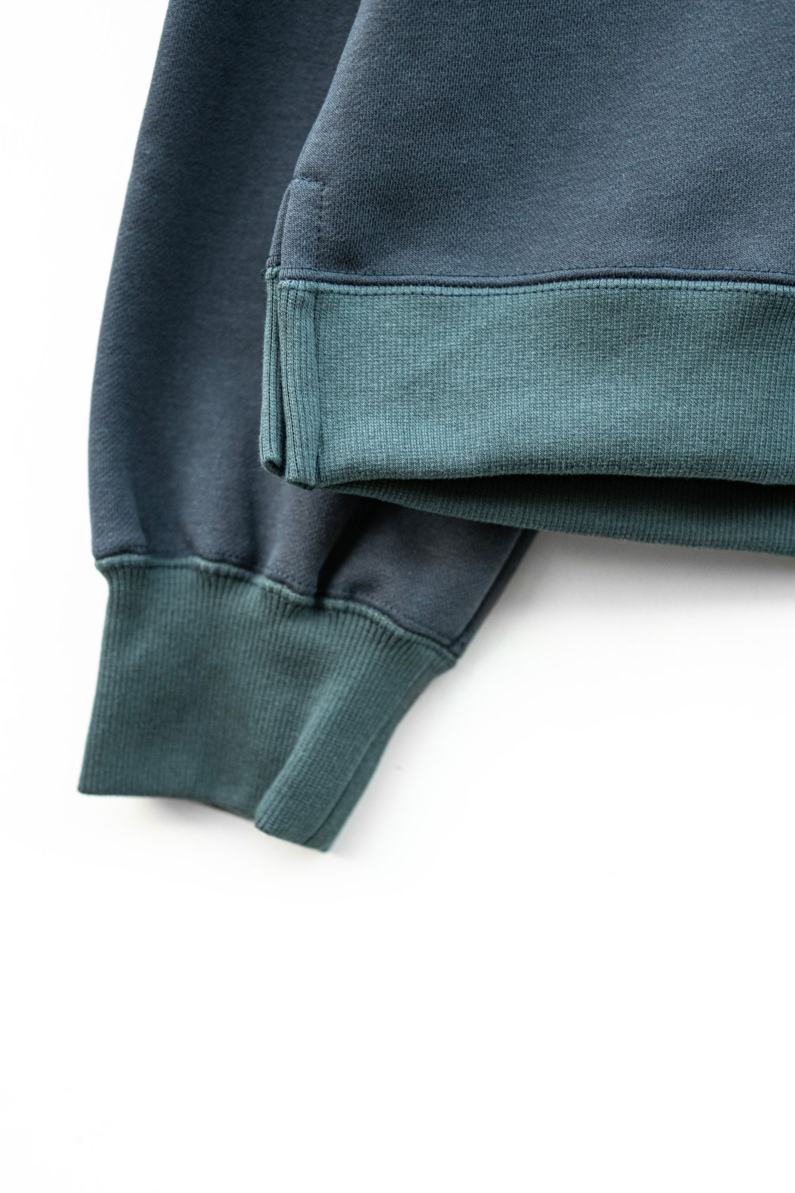lapel design sweat shirt / green