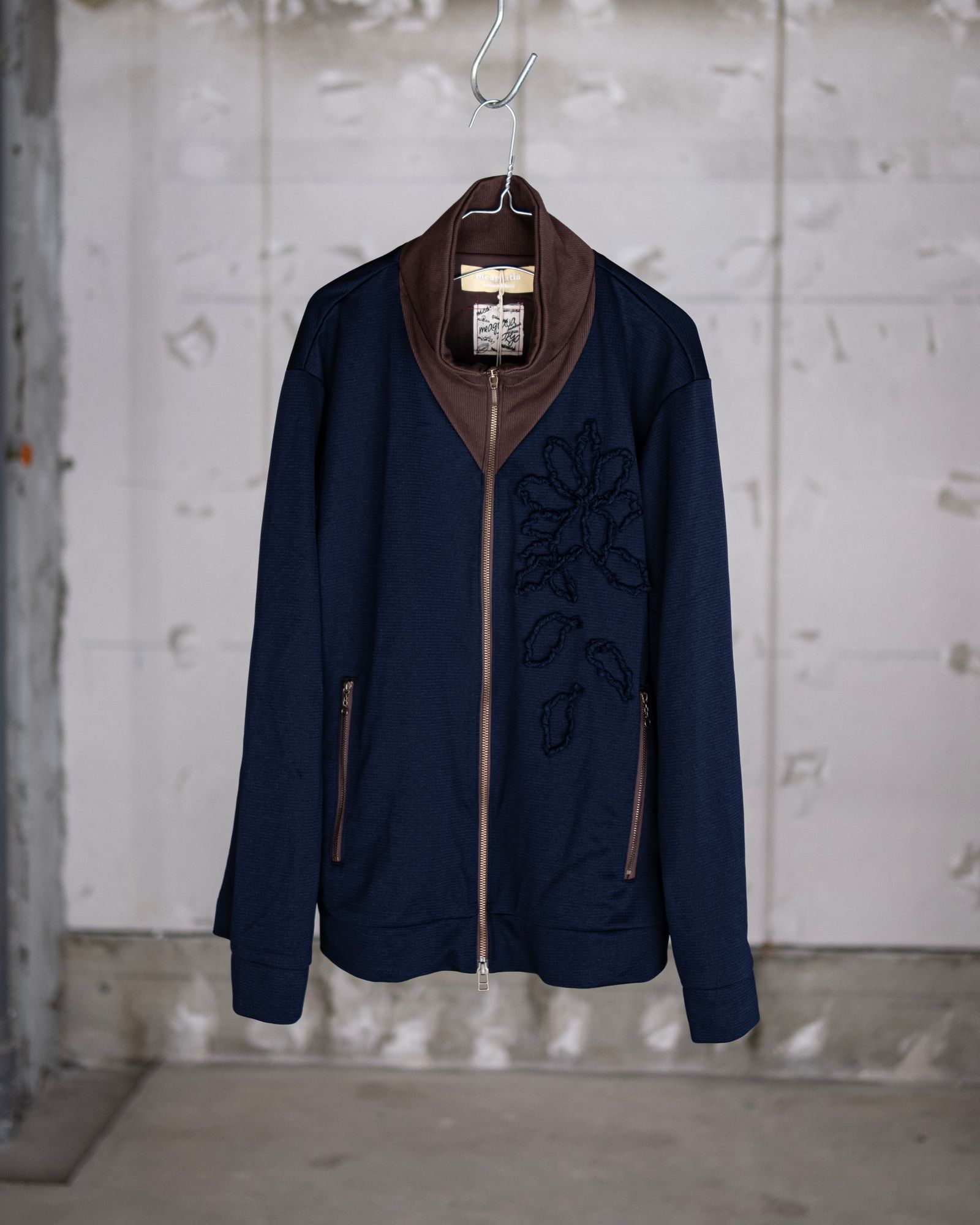 Tape embroidery track JKT / nvy
