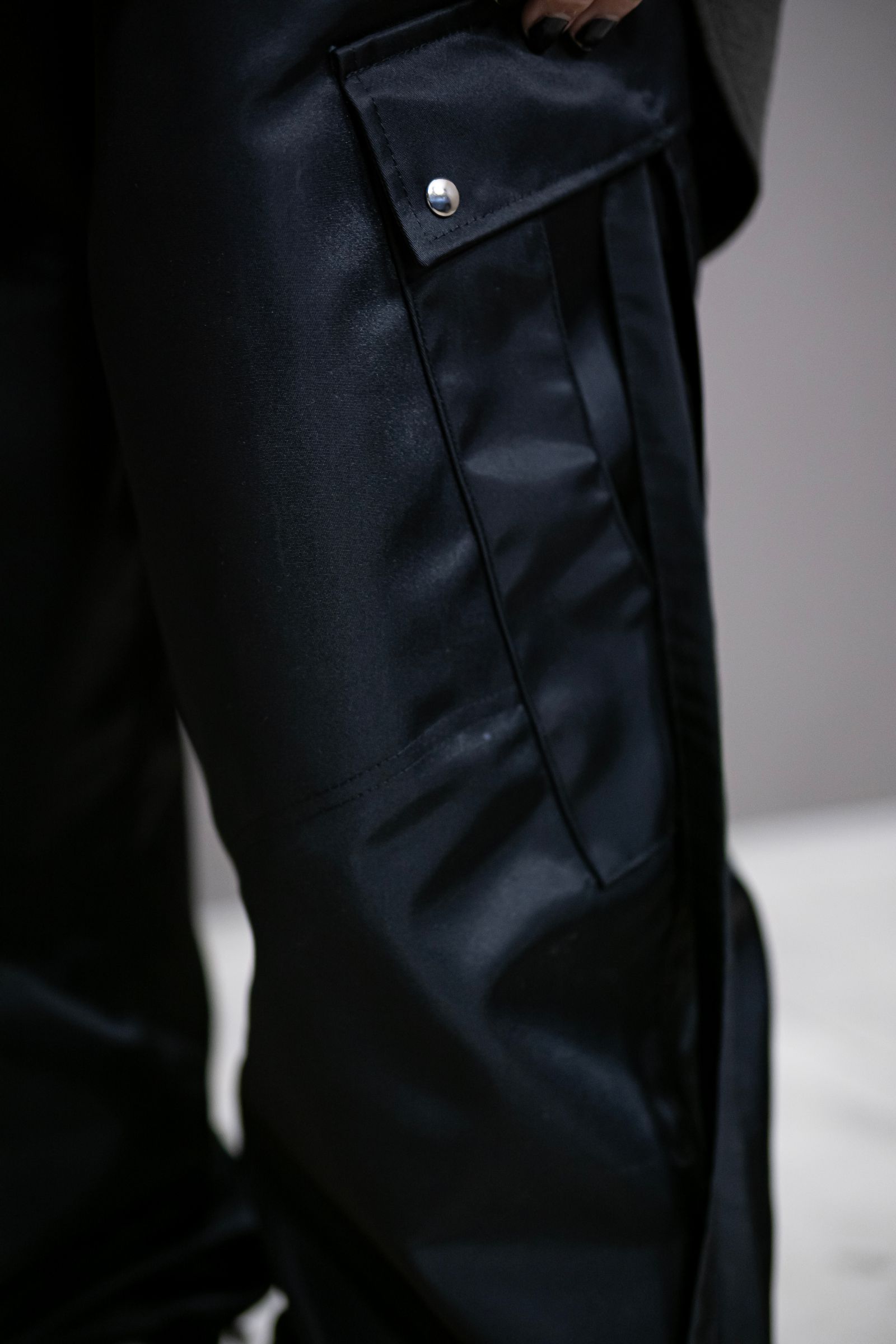 Nylon tech cargo pants