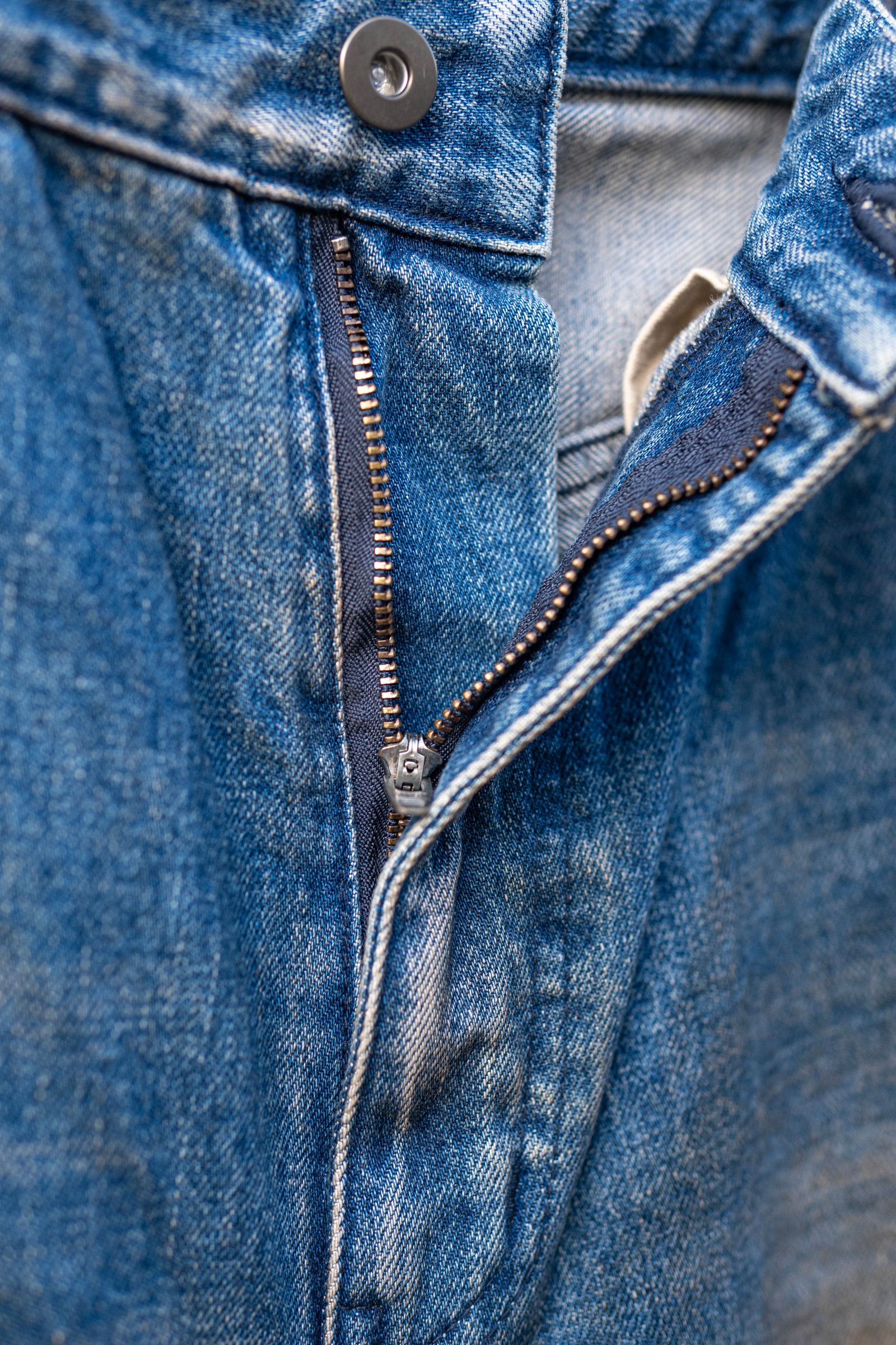 JUHA - RUST BAGGY DENIM PANTS / INDIGO | Retikle Online Store