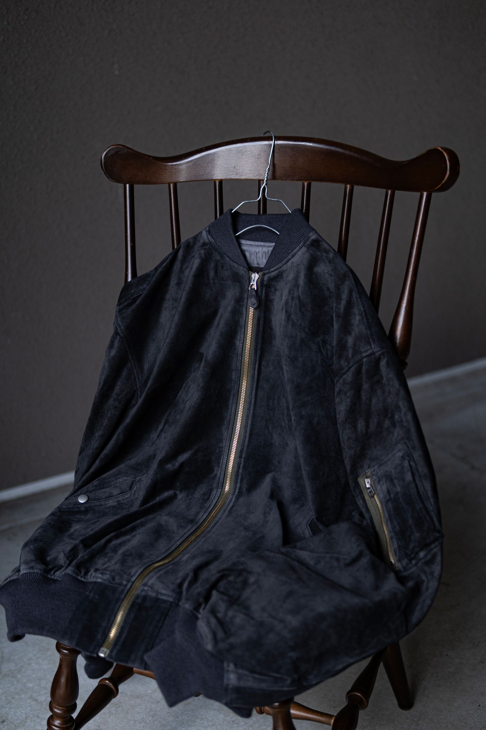 SUEDE BOMBER JACKET / Black