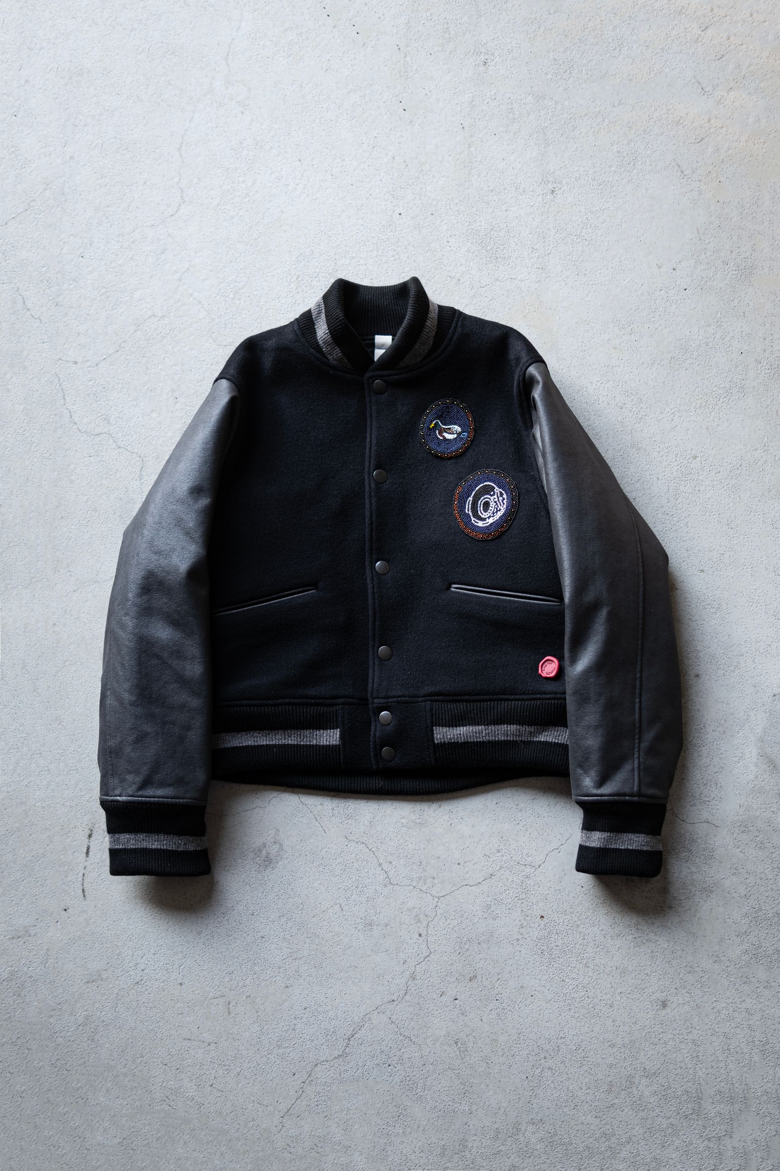 SHINYAKOZUKA - VERSITY / BLACK | Retikle Online Store