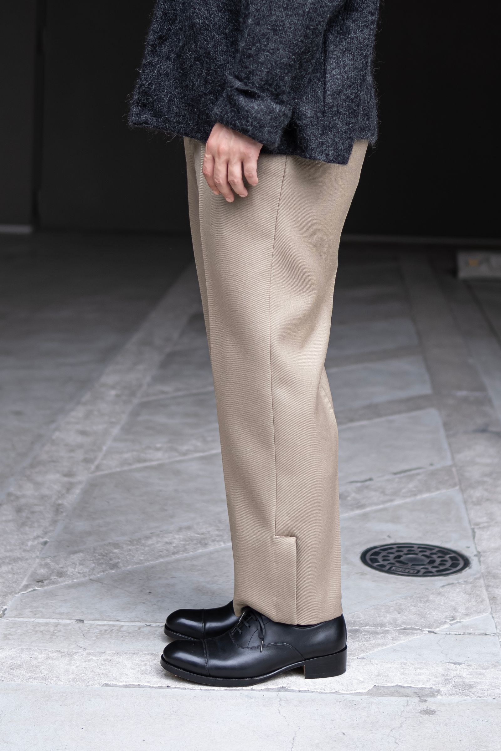 Blanc YM - Karze long pants / Beige | Retikle Online Store