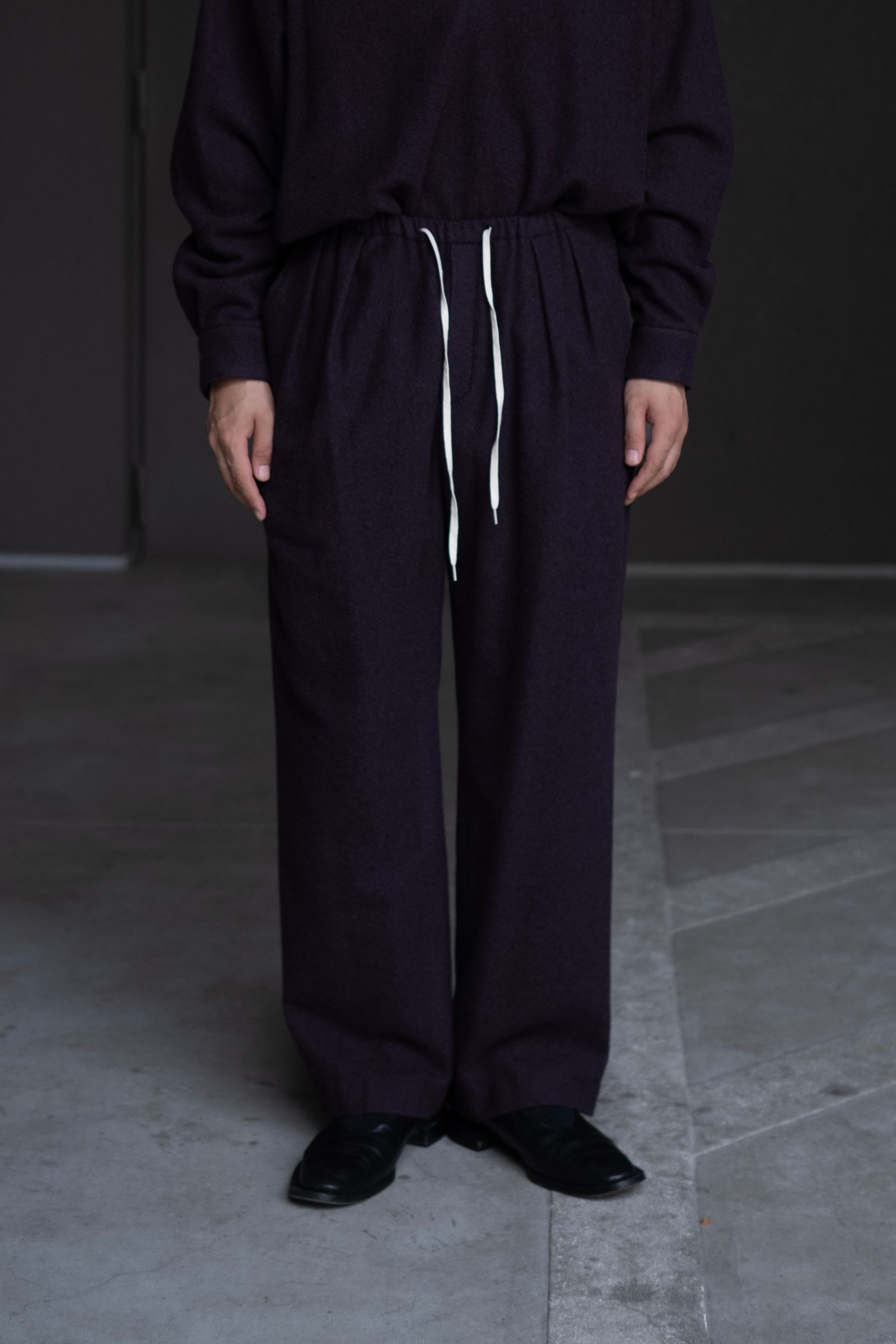 Blanc YM - Cashmere Relax pants / Purple | Retikle Online Store