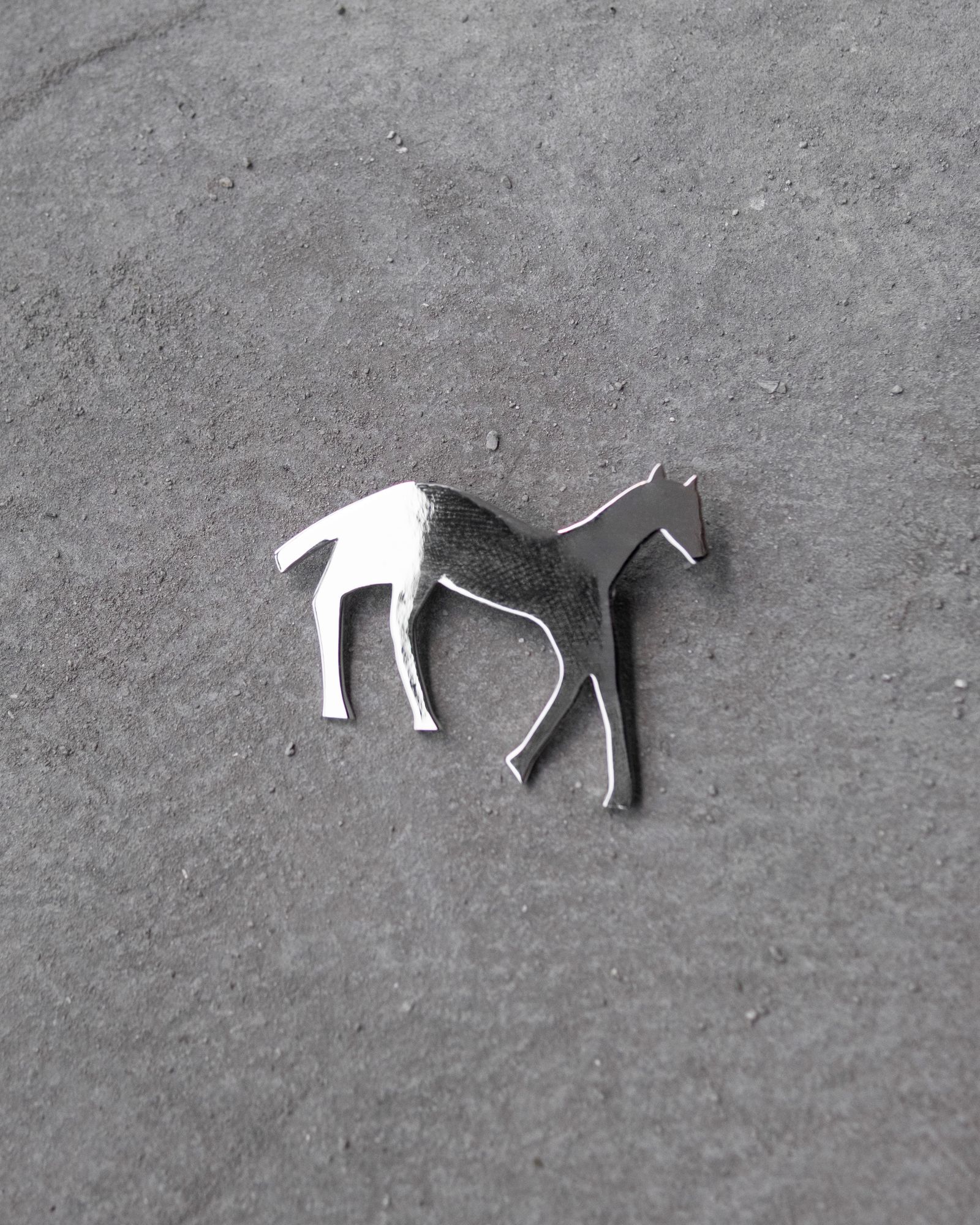 The Object Charm Brooch / horse