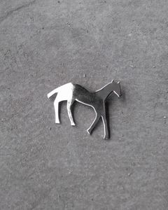 The Object Charm Brooch / horse