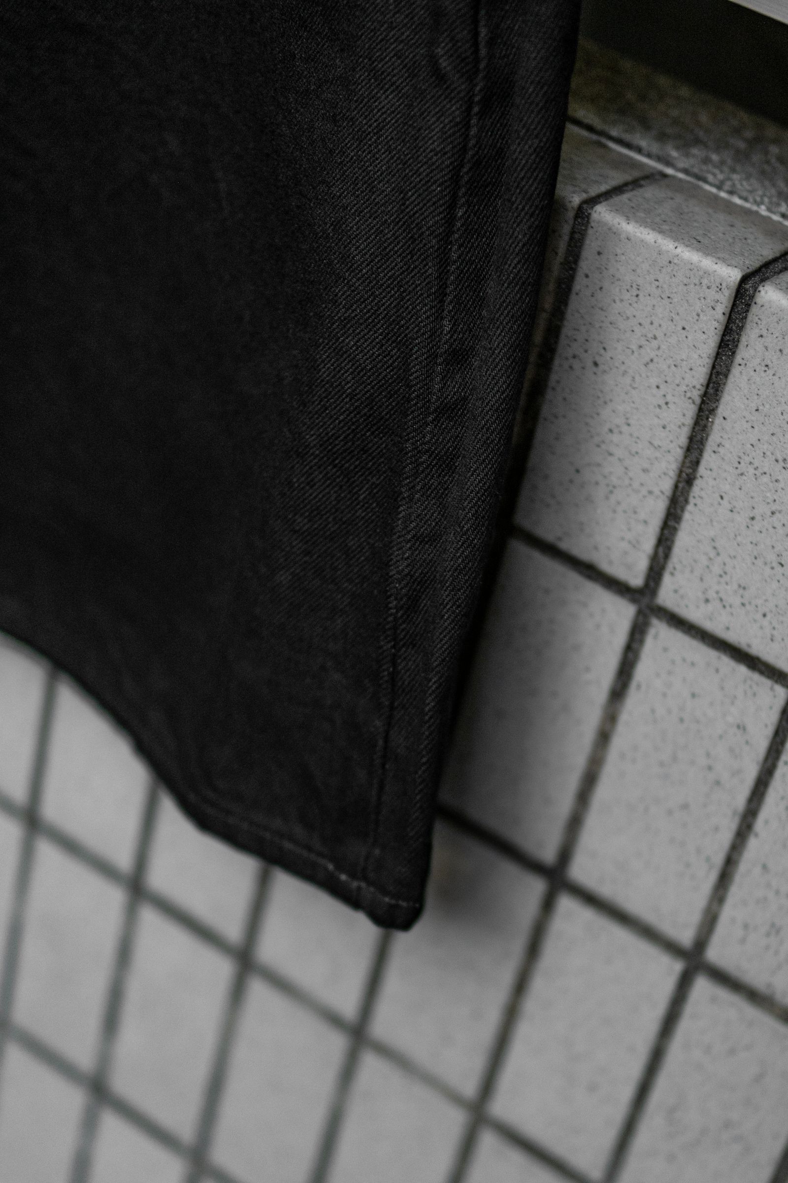 １０㎏・メル便・広島県・ひなこ・ブラックジャック SHINYAKOZUKA - ORDINARY CITY MASSIVE FLAIR / BLACK | Retikle