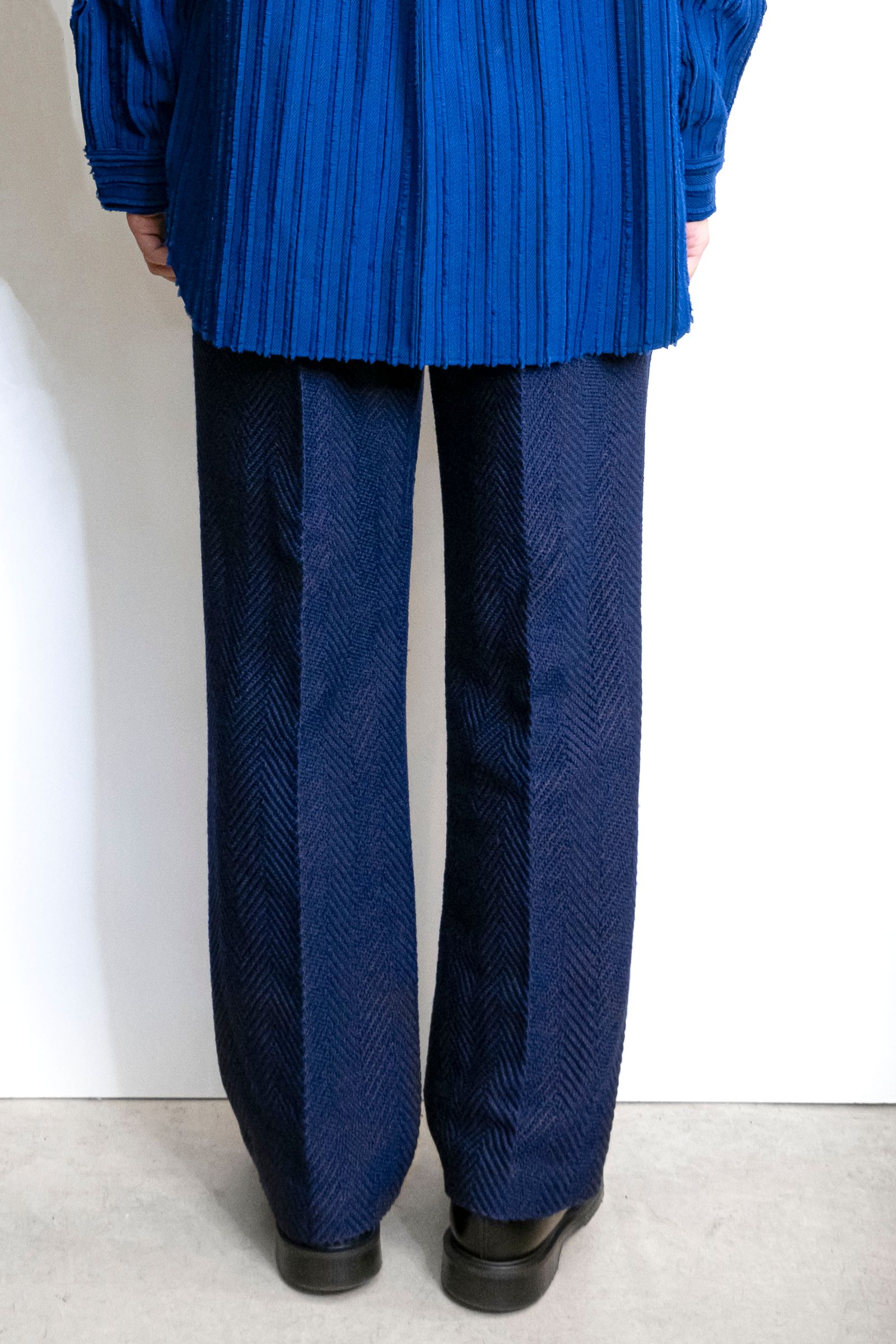 Wool Herringbone Wide Pants / ウールヘリンボーンジャカードワイドパンツ - ROYAL BLUE