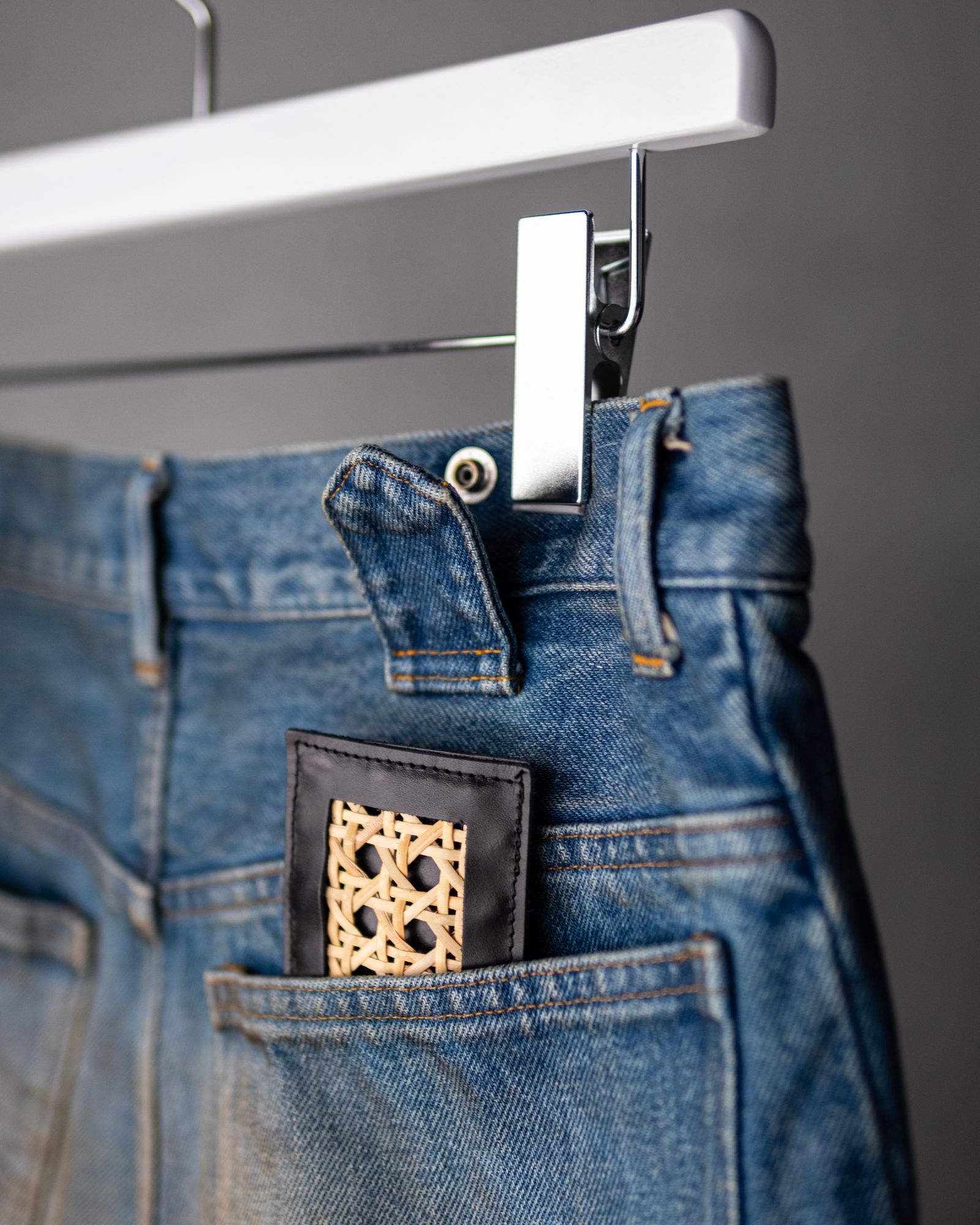 MONOLITH INDIGO BAGGY / Mid-wash
